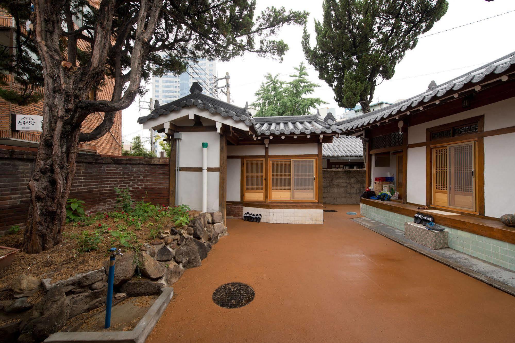 Empathy Hanok Guesthouse Daegu Eksteriør billede
